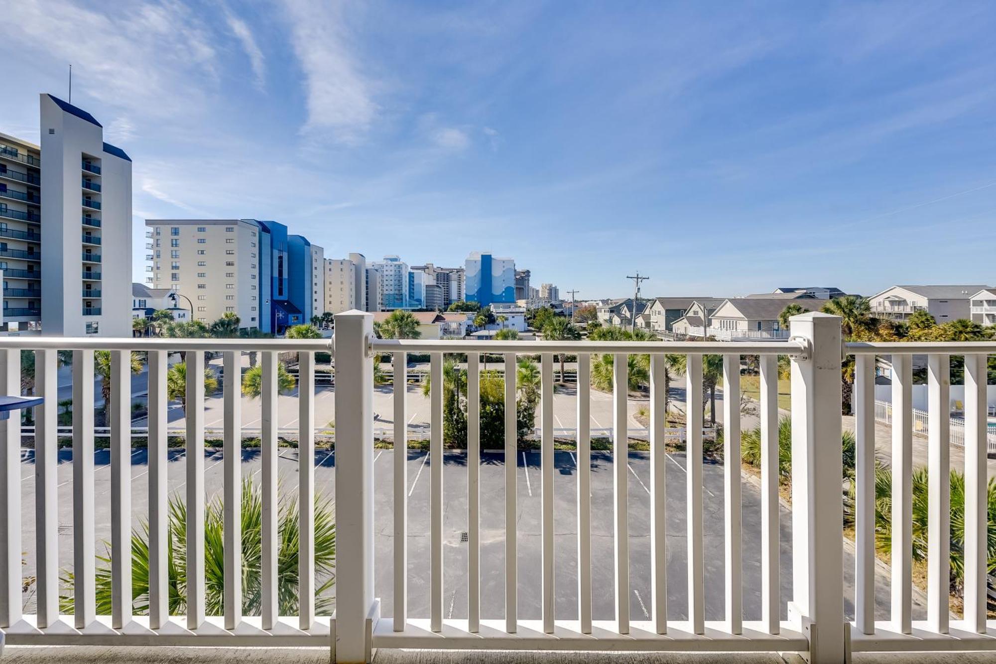 Roomy North Myrtle Beach Condo, Walk To Beach Zewnętrze zdjęcie