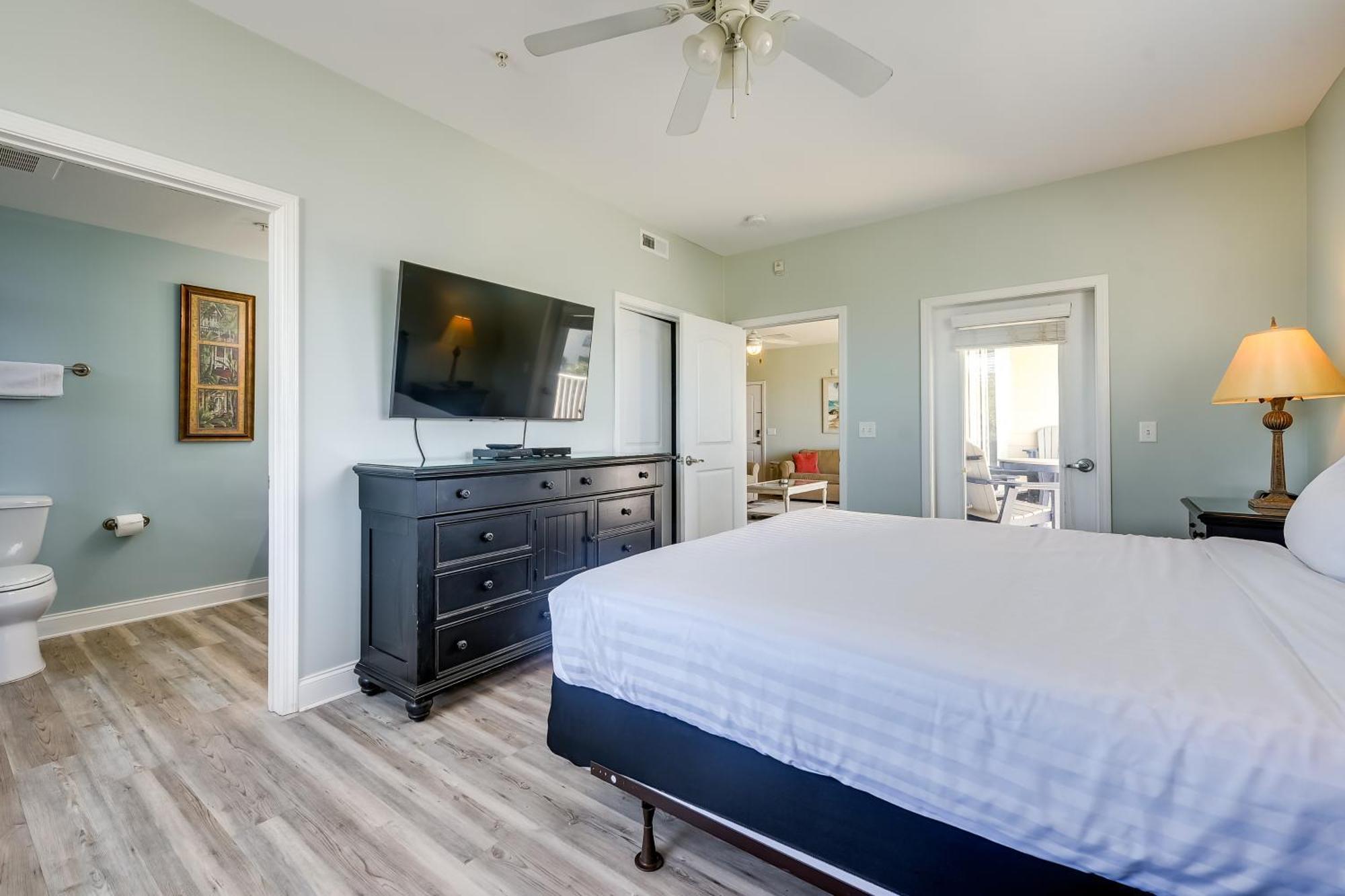 Roomy North Myrtle Beach Condo, Walk To Beach Zewnętrze zdjęcie